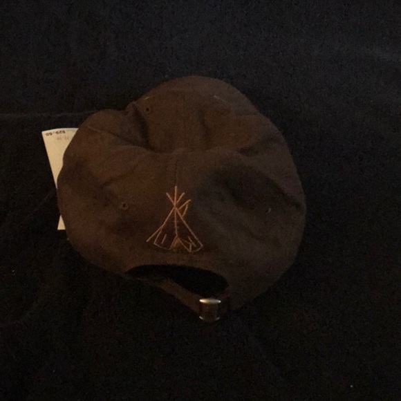 Mens hat - Picture 2 of 2